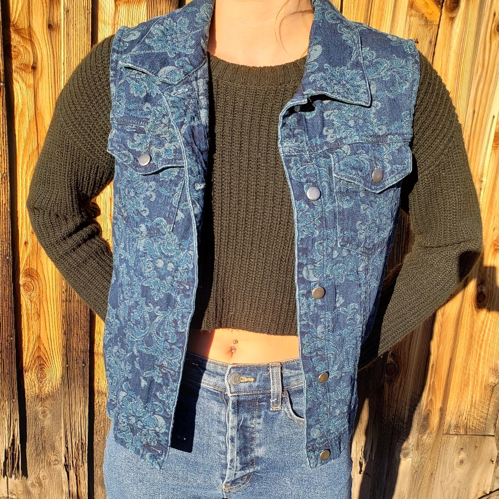 Coldwater Creek Soft Jean-Blue Printed Vest. Small
